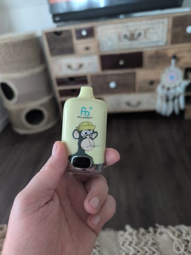 Kundenfoto von Steven S. zu Tornado Vape 12000 – Lemon & Lime