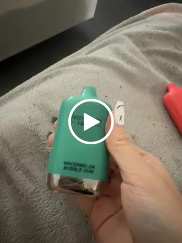 Vorschaubild der Kundenbewertung von Luna D. zu Tornado Vape 12000 – Watermelon Bubble Gum